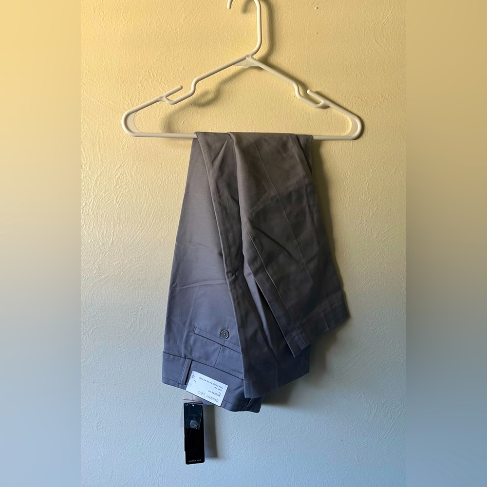 Dalia Collection Men's Gray Pants